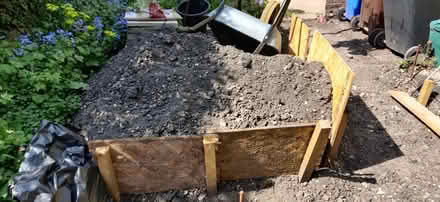 Photo of free Lots of soil (Neither Edge S7) #1