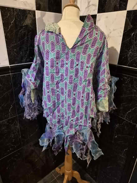 Photo of free Costme (purple/turqoise) (Hollinswood TF3) #2