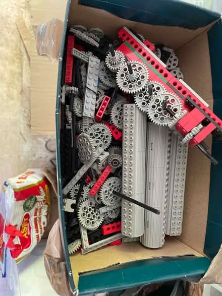 Photo of free Small amount of technical lego (Oxlease AL10) #2