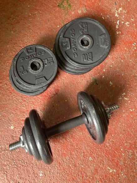 Photo of free set of weights (Harbury CV33) #1