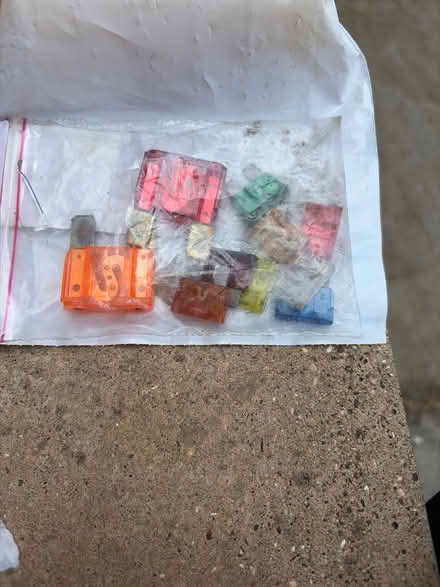 Photo of free Mercedes car fuses (Whitton TW7) #1