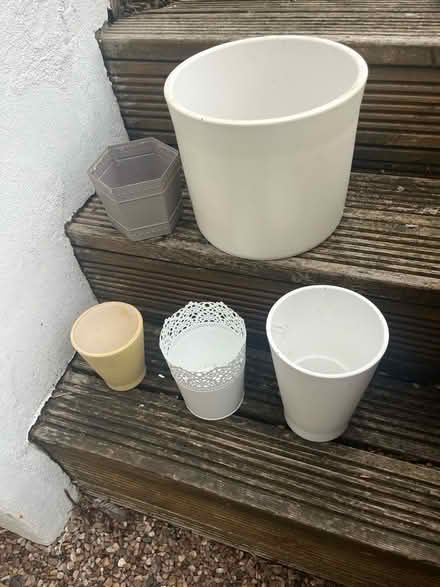 Photo of free Assorted plant pots (Horsforth LS18) #1