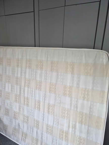 Photo of free Clean double mattress (Hullbridge SS5) #1