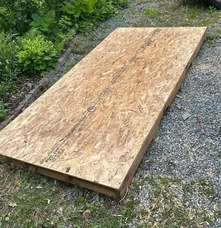 Photo of free Large Pallet (Germantown 20874) #1