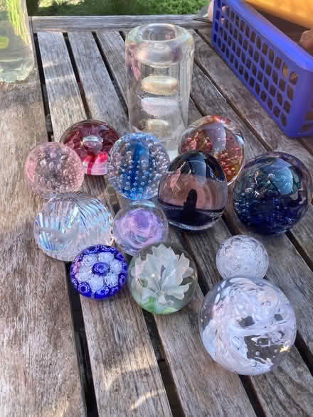 Photo of free Paperweights 13 (Kingston KT2) #1