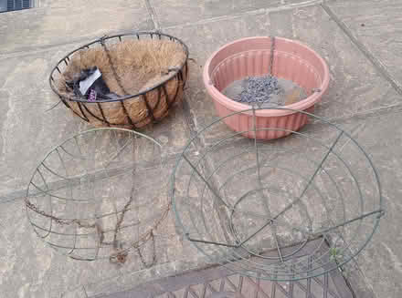 Photo of free ha nging baskets x 4: old & assorted (Elworth CW11) #1