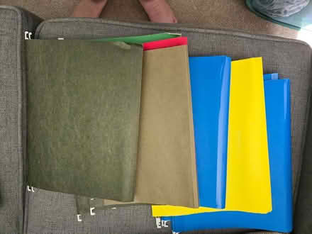 Photo of free Folders, hanging files, paper clips (Tigard) #3