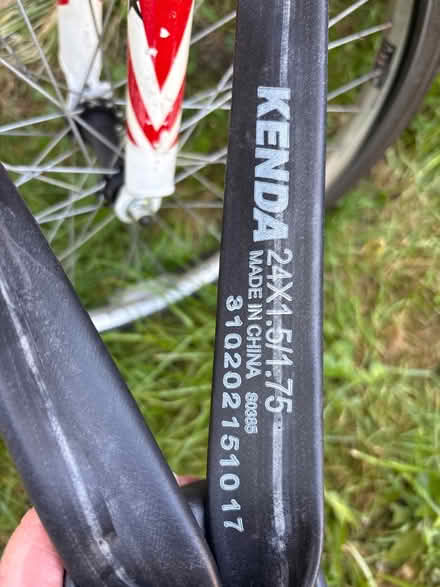 Photo of free 20” Kids bike *needs 1x inner tube (New Malden KT3 4) #2