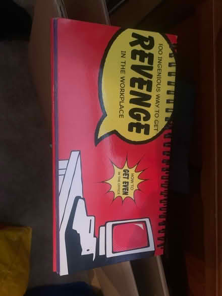 Photo of free Flip chart (Leatherhead KT22) #1