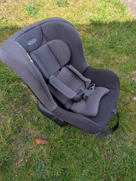 Photo of free Graco car seat 0-18 kg (Hatfield AL9) #4