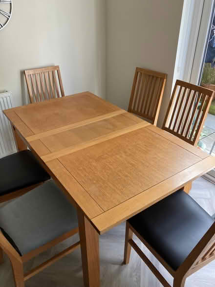 Photo of free Dining table and chairs (Eaglescliffe Highfield TS16) #4