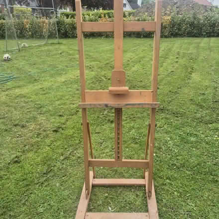 Photo of free Easel (Mount Merrion) #1