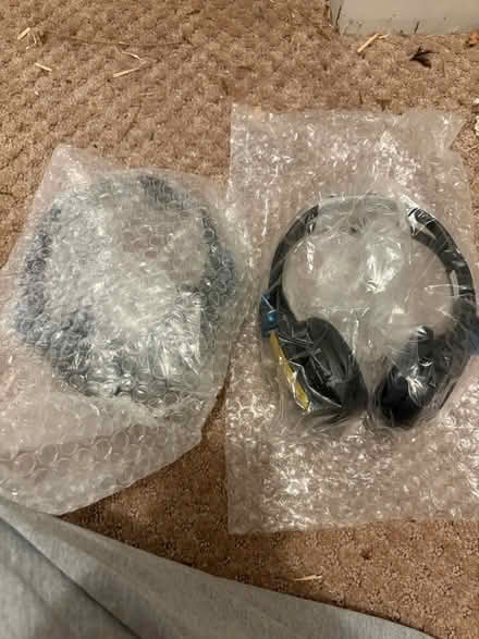 Photo of free Nissan/Infiniti Wireless Headphones (Belmont, MA) #3