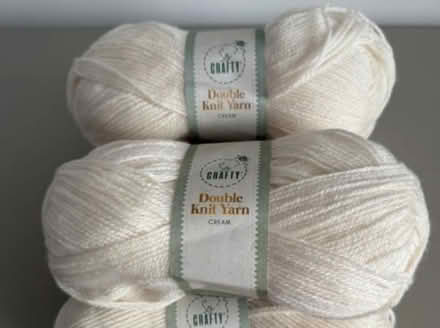 Photo of So Crafty double knit yarn - Cream (Woodley, RG5) #1