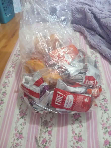 Photo of free 100+ condiment packets + napkins (Peekskill, NY) #1