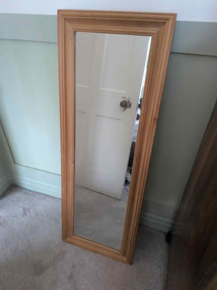 Photo of free Mirror (Hartford CW8) #1