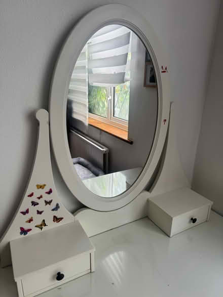 Photo of free Dressing Table (Worcester Park) #2