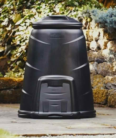 Photo of Compost Bin (Leeds LS18) #1