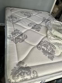 Photo of free King-Size Gel Mattress (San Rafael) #1