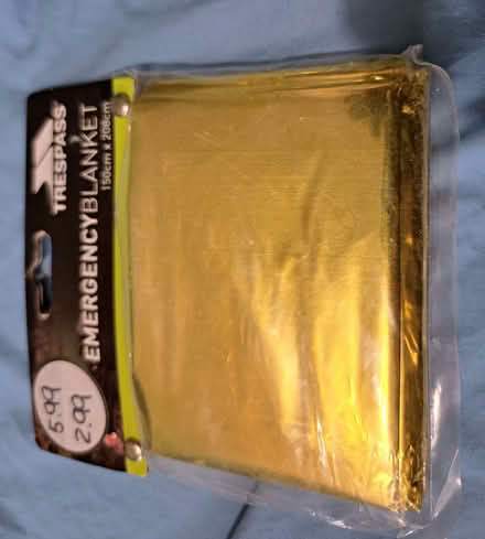 Photo of free Emergency blanket (Battle RG30) #1