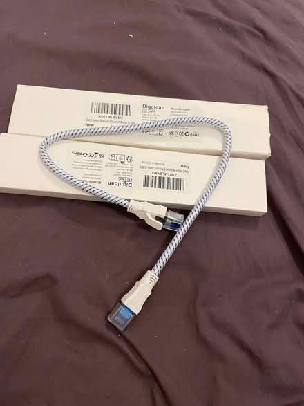 Photo of free 2 computer cables (Wandsworth SW18) #1