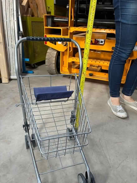 Photo of free Childs toy shopping trolley (Irvine KA12) #3