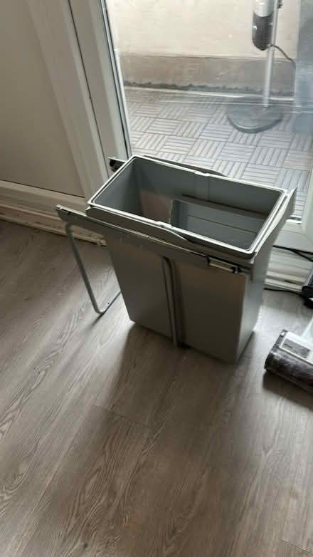 Photo of free Bin (SW10) #1