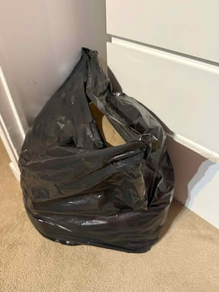 Photo of free Girls clothes/ coats/ shoes etc (Northwood HA6) #1