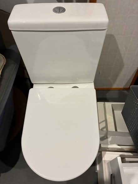 Photo of free Toilet & cistern + some fittings (Thirroul) #2