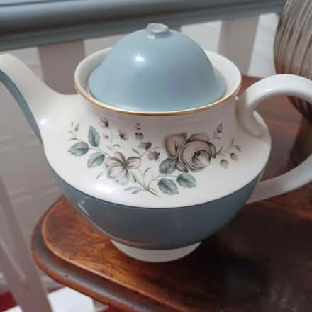 Photo of free Royal doulton rose elgans teapot (Denton's Green WA10) #1