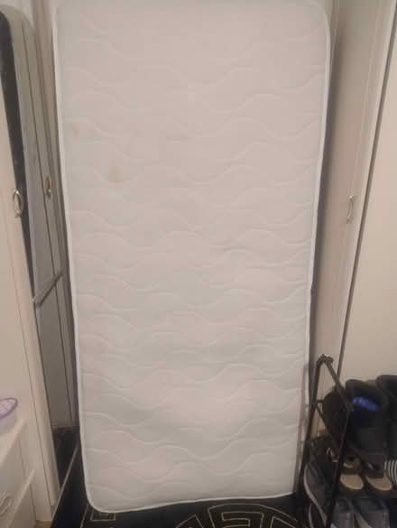 Photo of free Single bed (HP2) #1
