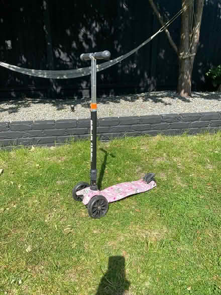 Photo of free Kids Scooter (Horndon SS17) #1