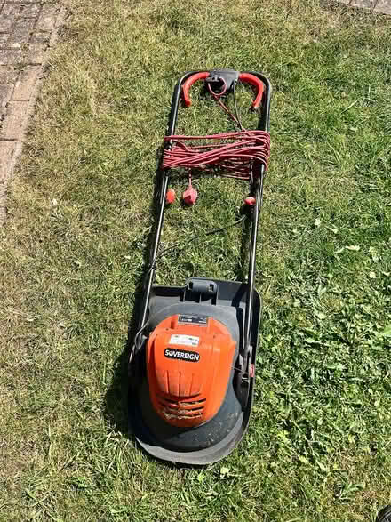 Photo of free Electric Lawn Mower (Littlemore OX4 4) #1