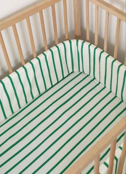 Photo of free Cot bumper and duvet (Meanley Rd, E12) #3