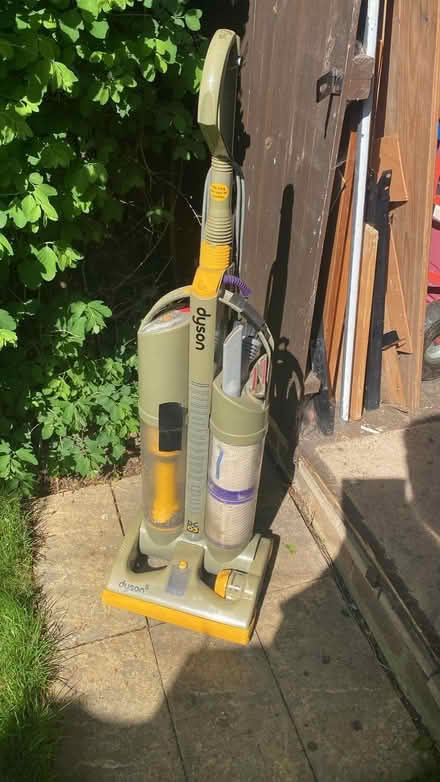 Photo of free Spares /repair Dyson (Chelmsford CM2) #1