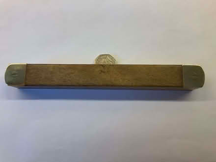 Photo of free J Rathbone & Son 9 inch spirit Level (Teddington TW1) #2