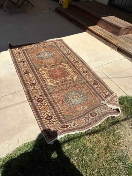 Photo of free Vintage Wool rug (West Highland area) #1