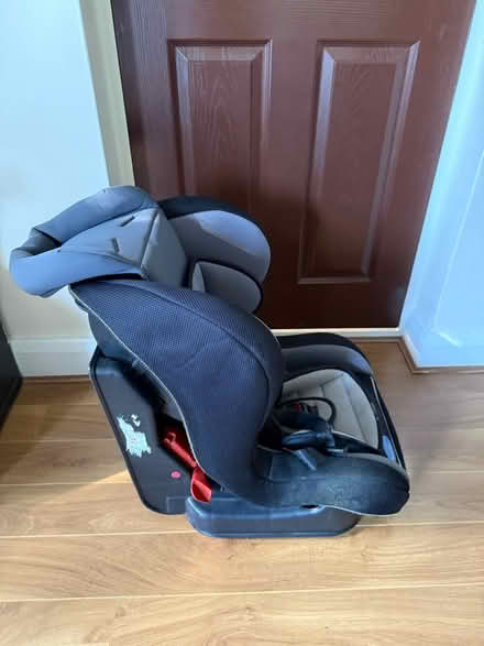 Photo of free Baby/Toddler Adjustable Car Seat (Watford - WD25) #1