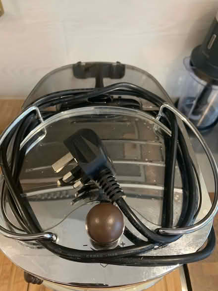 Photo of free DeLonghi Coffee Maker (Egremont CH44) #2