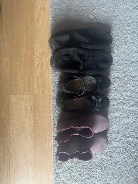 Photo of free Random girls shoes with a rain bt (SE9) #2