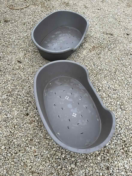 Photo of free Dog baskets x2 - for medium dogs (Wingfield) #2