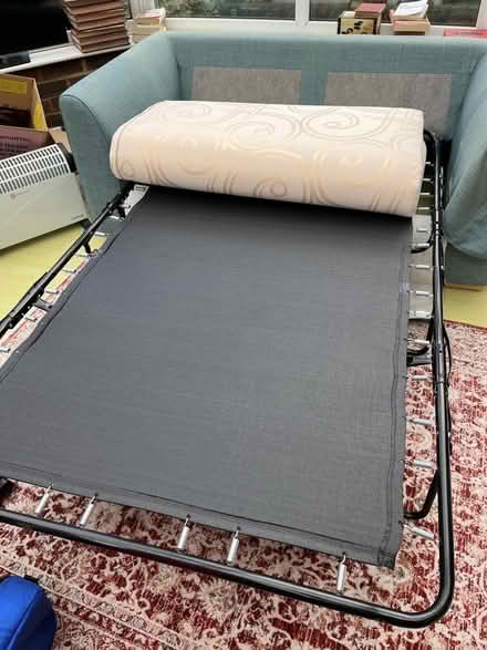 Photo of free Sofa bed / pull out sprung matress (Pratt's Bottom BR6) #3