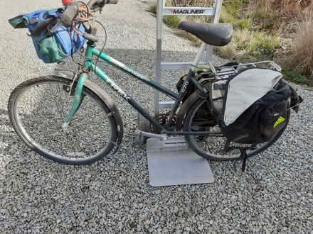 Photo of free 3 bikes - 2 mens 1 ladies - will separate (Fairlight TN35) #4