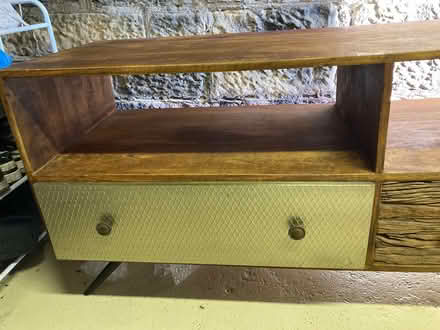 Photo of free Tv stand (Ph27eq) #3