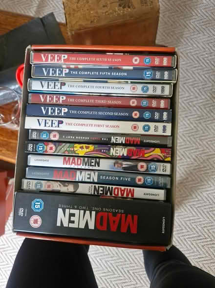 Photo of free Mad Men & Veep DVD Set (D18E0K6) #1