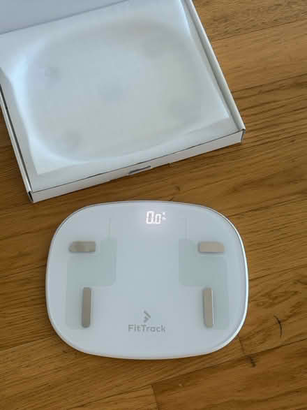 Photo of free Beebo scale (Walthamstow Central) #2