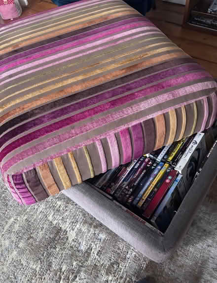 Photo of free Storage seat/ottoman (Edinburgh EH10) #4