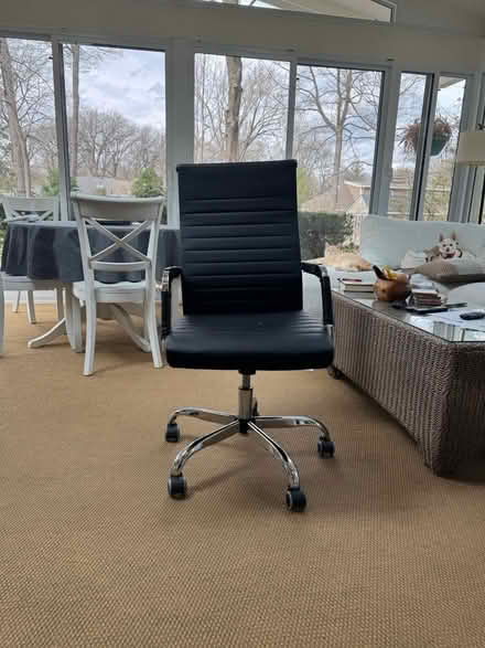 Photo of free Cool office chair (Meacham and Kirchhoff) #2
