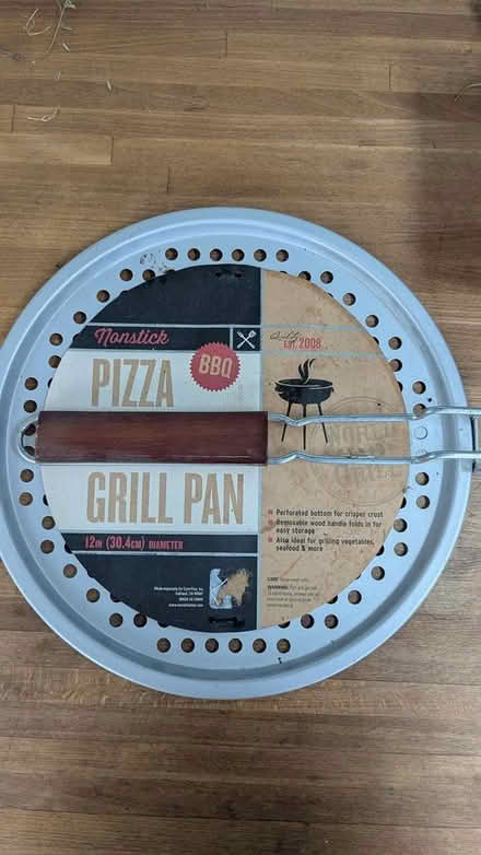 Photo of free Pizza grill baking pan (Foothill and Grant) #1