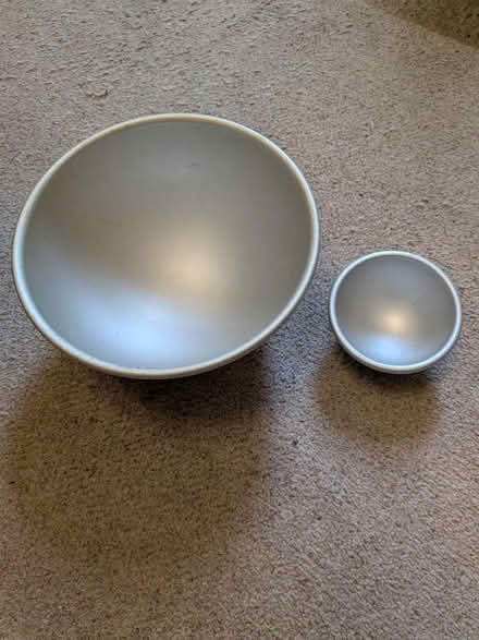 Photo of free Baking tins (Primrose LA1) #4